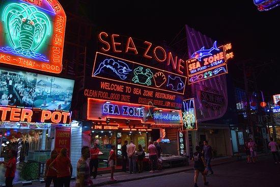 Calle peatonal de Pattaya